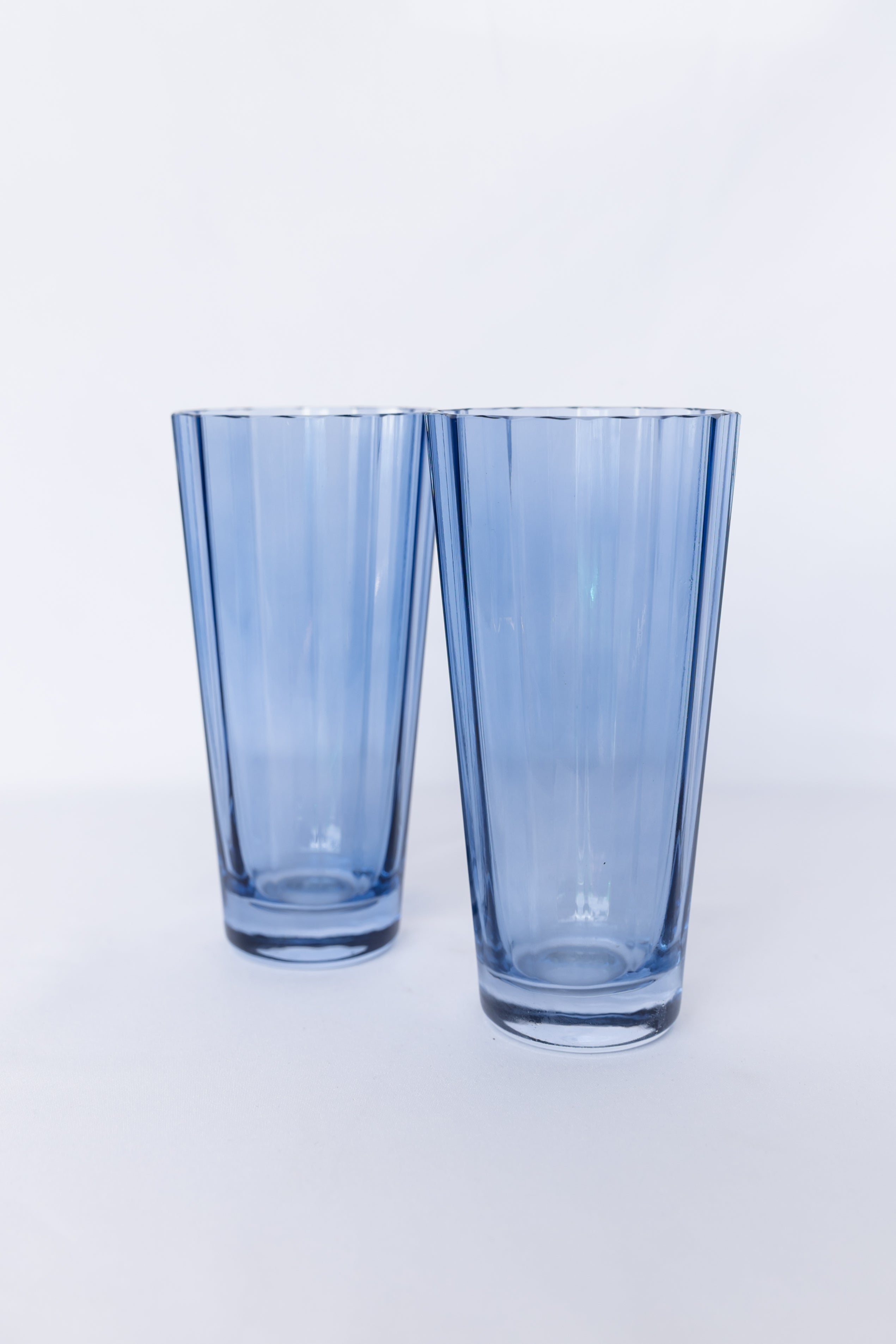 http://estellecoloredglass.com/cdn/shop/products/Estelle-July-Shot-Tall-Glasses-14_1.jpg?v=1673459889