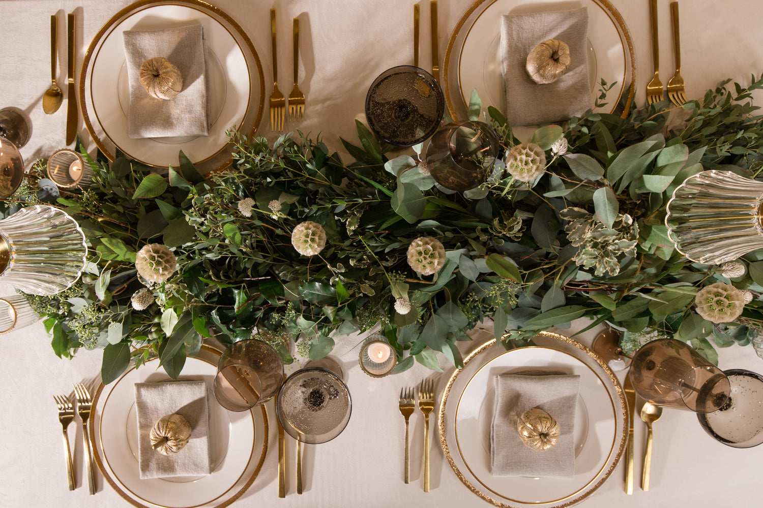 A Formal Thanksgiving Table