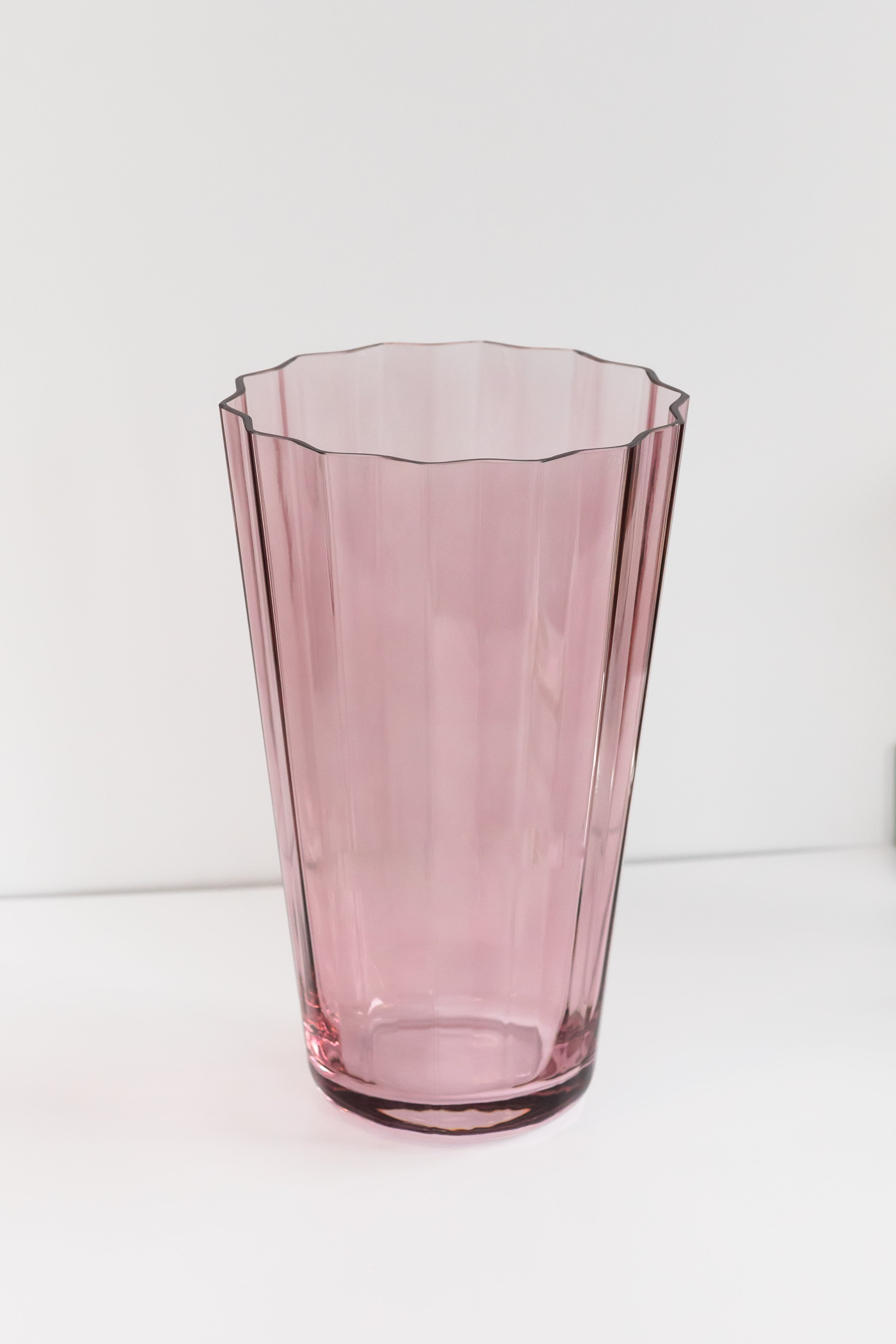 Estelle Colored Sunday Vase - {Rose}